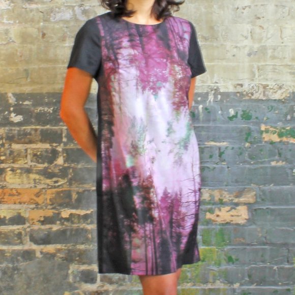NWT Sugarhill Brighton Forest Dress Size 2/4/6 - Picture 1 of 3
